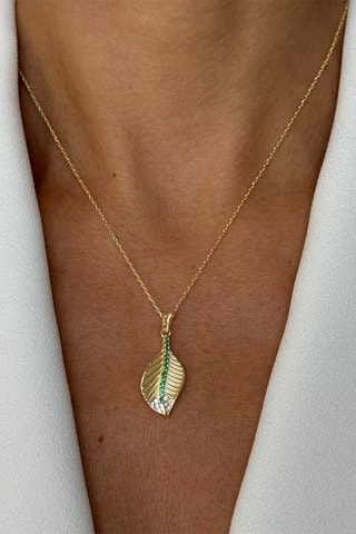 Collar bañado en oro fino amarillo