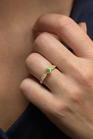 Anillo - Oro amarillo, topacios y esmeralda