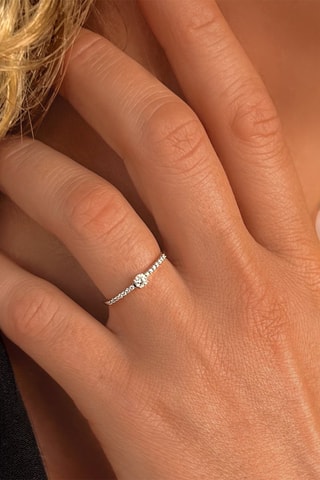 Anillo - Oro blanco, diamantes y topacio