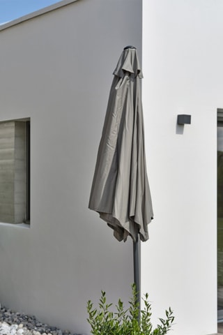 Sombrilla redonda Marbella - 6 m² - Diámetro de la lona 270 cm?

?