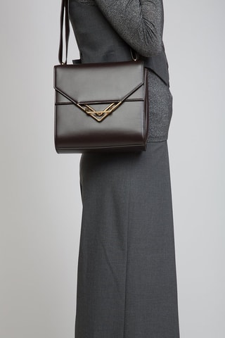 Mala tiracolo de couro de vitelo e couro de cordeiro The Clip - Chocolate e dourado - Bottega Veneta