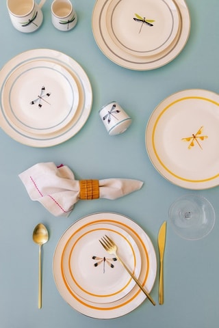 6 pratos rasos em porcelana - 27 x 27 x 2 cm