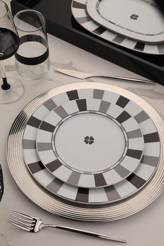 Serviço em porcelana - 27 peças