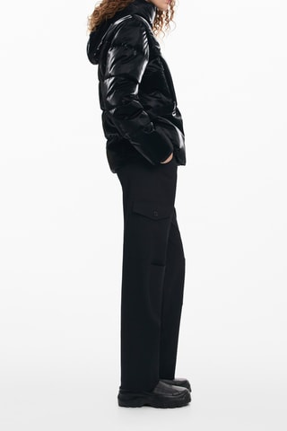 Piumino regular con cappuccio - Nero