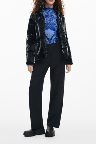 Piumino regular con cappuccio - Nero