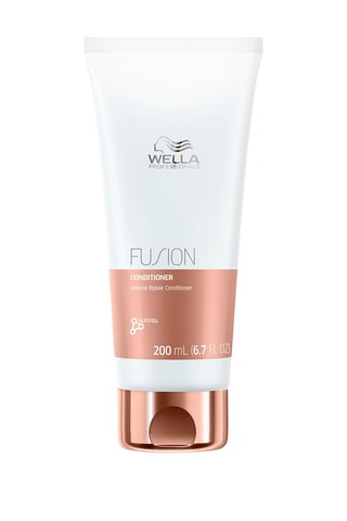 Balsamo riparazione intensa Fusion Wella - Capelli rovinati - 200 ml