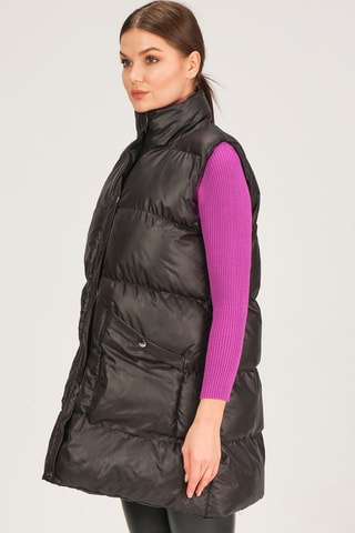 Lange gewatteerde jas. - Zwart