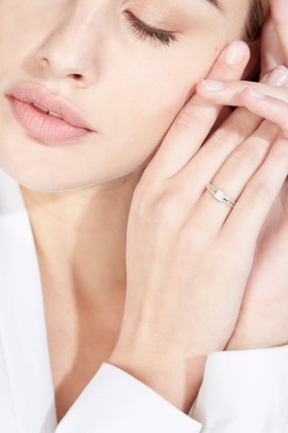 Anillo Mon Bonheur - Oro blanco y diamantes