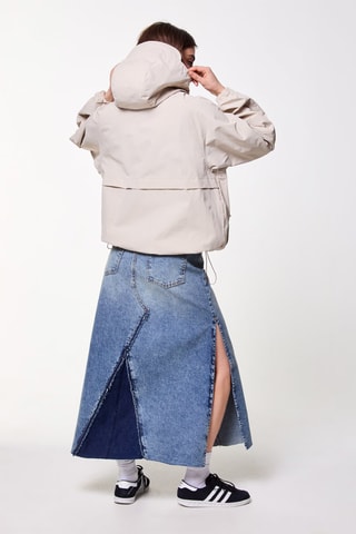 Chaqueta con capucha - Beige