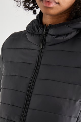 Piumino con cappuccio - Nero