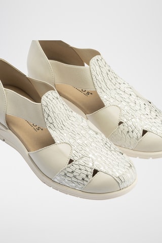 Sandali in pelle - Ecrù