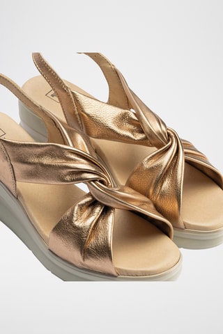 Sandales compensées en cuir - Nude