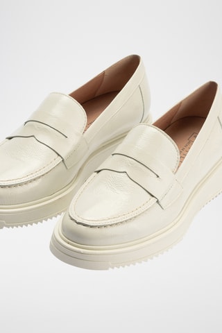 Mocassins en cuir verni - Blanc