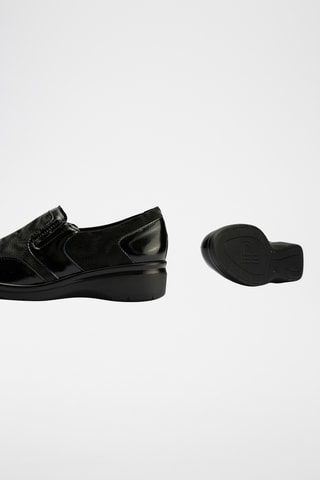 Slip-on in pelle verniciata - Nero