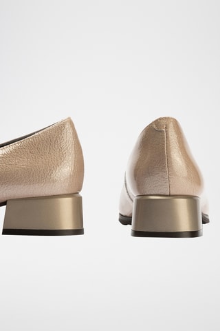 Escarpins en cuir verni - Beige