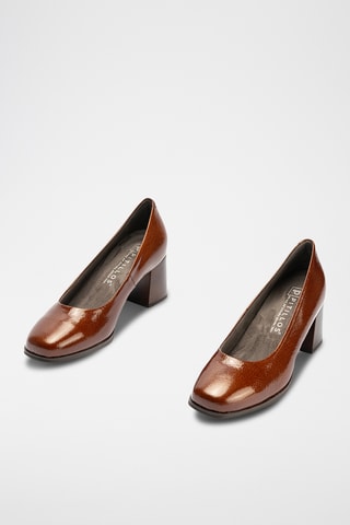 Escarpins en cuir verni - Camel