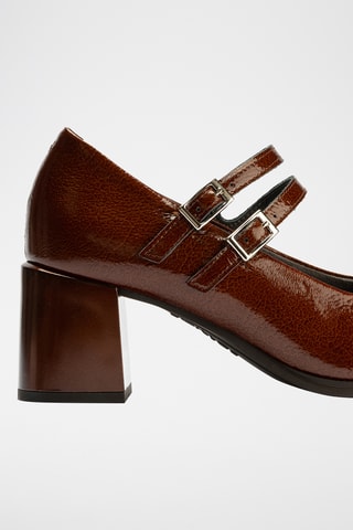 Babies à talons en cuir verni - Camel