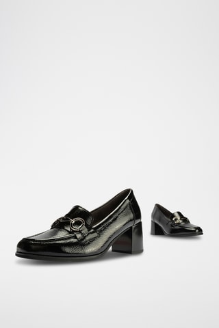 Mocassini con tacco in pelle verniciata - Nero