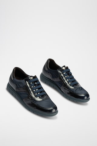 Baskets en cuir verni - Bleu marine