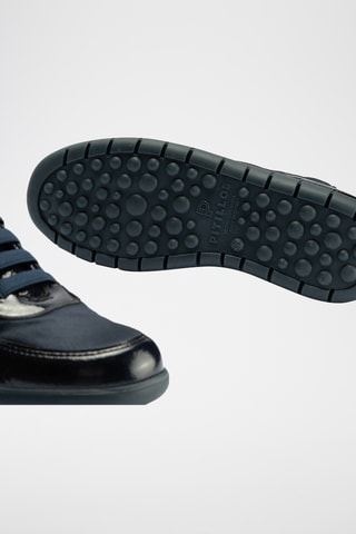 Baskets en cuir verni - Bleu marine