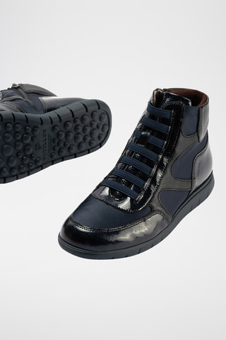 Baskets montantes en cuir verni - Bleu marine