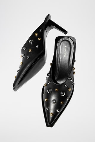 Sandali con tacco in pelle di montone - Nero