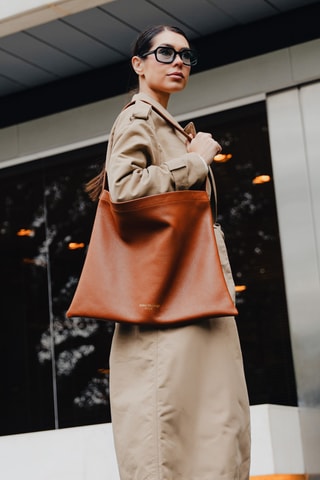 Borsa a spalla in pelle  Ori - Cammello