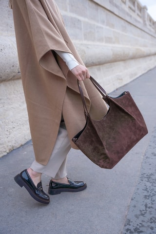 Borsa a spalla in pelle scamosciata - Marrone