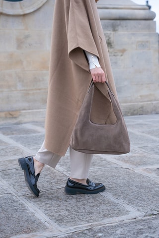 Borsa a spalla in pelle scamosciata - Taupe