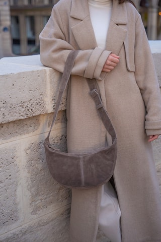 Borsa a tracolla in pelle scamosciata  - Taupe