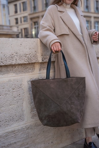 Shopping bag in pelle scamosciata  - Taupe