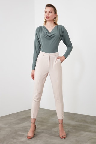 Pantalón pitillo de tiro alto - Beige