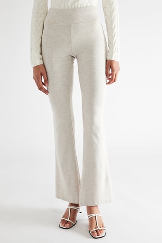 Pantalón flare de tiro alto - Beige