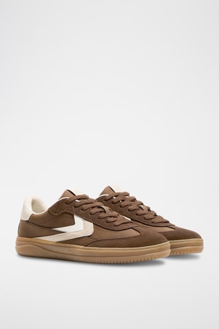 Zapatillas - Marrón oscuro y blanco