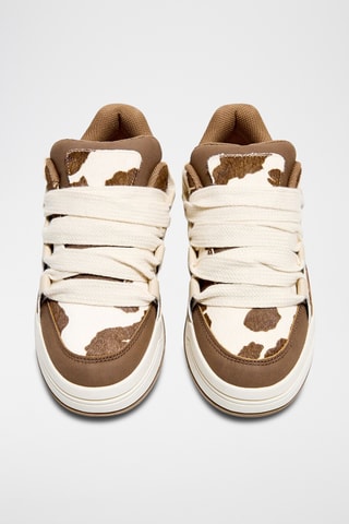 Zapatillas de piel - Marrón oscuro y blanco