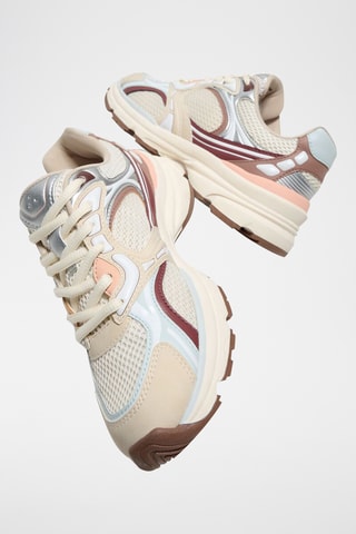 Zapatillas - Crudo y burdeos