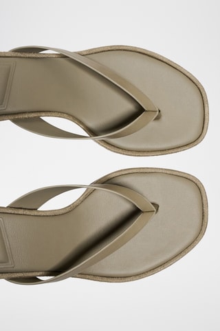 Sandalias de tacón - Dorado