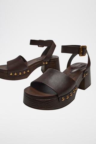 Sandalias de tacón - Marrón