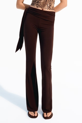 Pantalón flare de tiro alto - Marrón