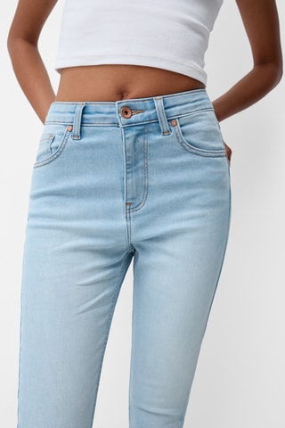 Vaquero skinny fit de tiro alto - Celeste