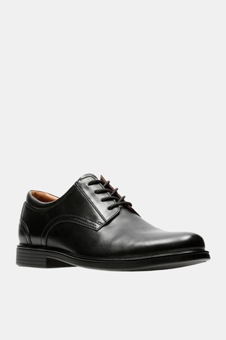 Derbies de couro Un Aldric Lace - Preto