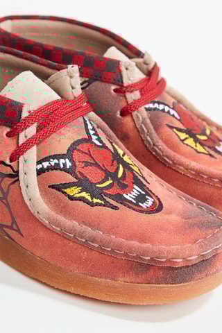 Boots em nobuck Stranger Things - Rosa