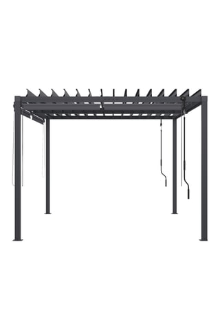 Pérgola bioclimática con estores