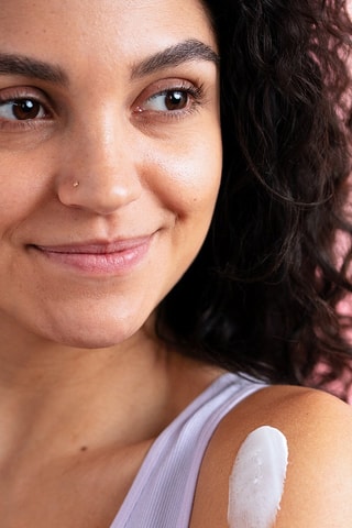 Voedende en Kalmerende Crème 48 uur Topialyse - Geschikt voor Droge, Gevoelige en Oncomfortabele Huid. 400 ml