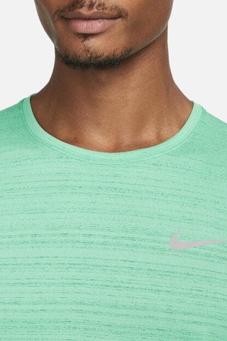 Camiseta de running - Verde claro - Nike
