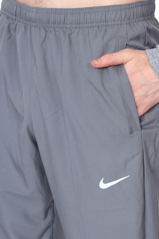 Pantalón - Gris y blanco - Nike