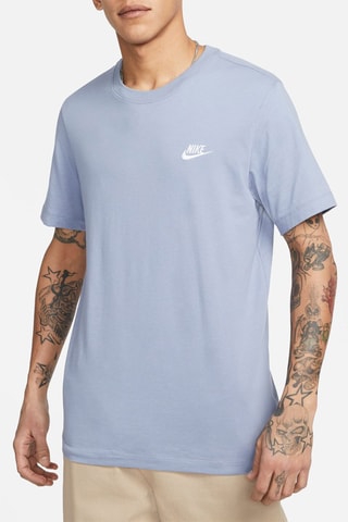 Camiseta Sportswear Club - Azul claro