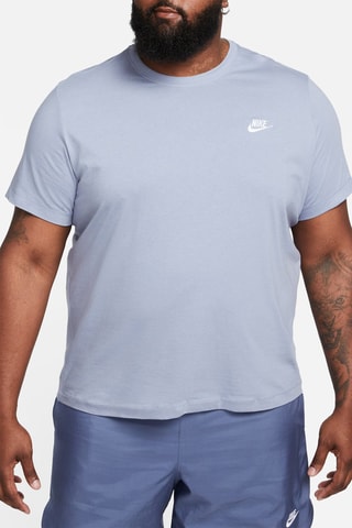 Camiseta Sportswear Club - Azul claro