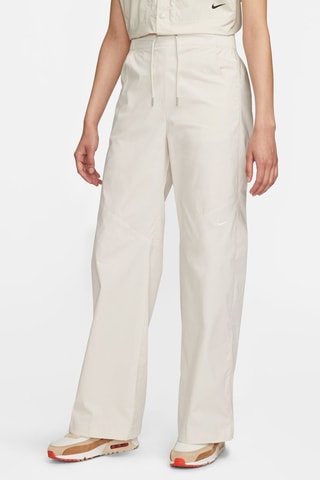 Pantalón de tiro alto Nike Sportswear Essentials - Blanco