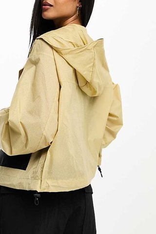 Chaqueta con capucha Nekka - Beige